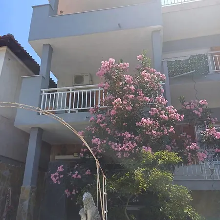 Christos Appartement